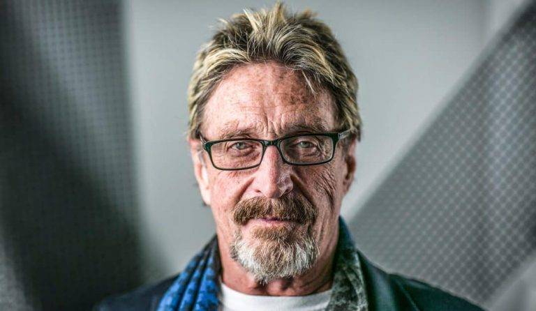 Retrat de John McAfee